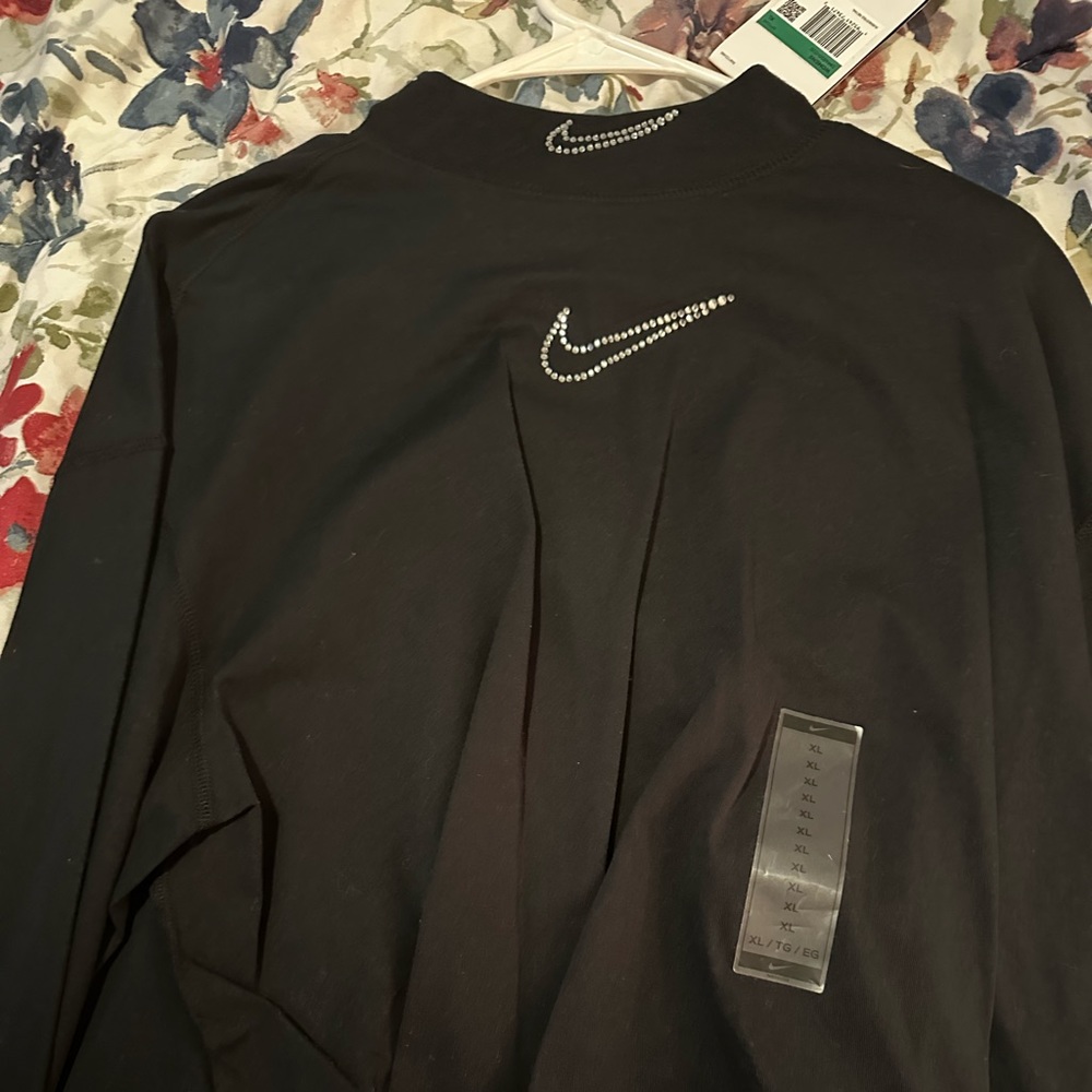 Nike Long Sleeved Turtleneck - NEW